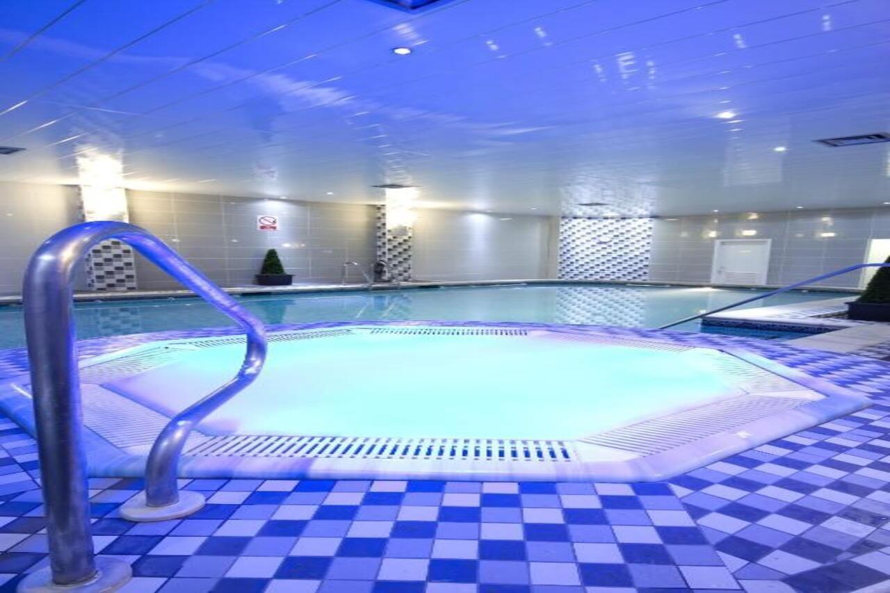 Burnley North Oaks Hotel And Leisure Club Exterior foto